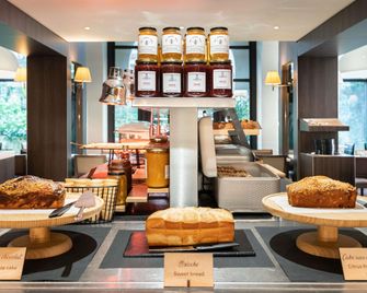 Hôtel Mercure Paris Porte de Versailles Expo - Vanves - Edificio