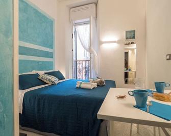 Picagetta - Vernazza - Bedroom