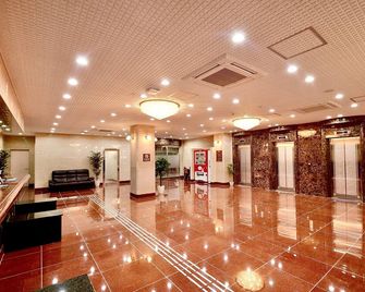 Himeji Ekimae Universal Hotel Minamiguchi - 姬路市 - 大廳