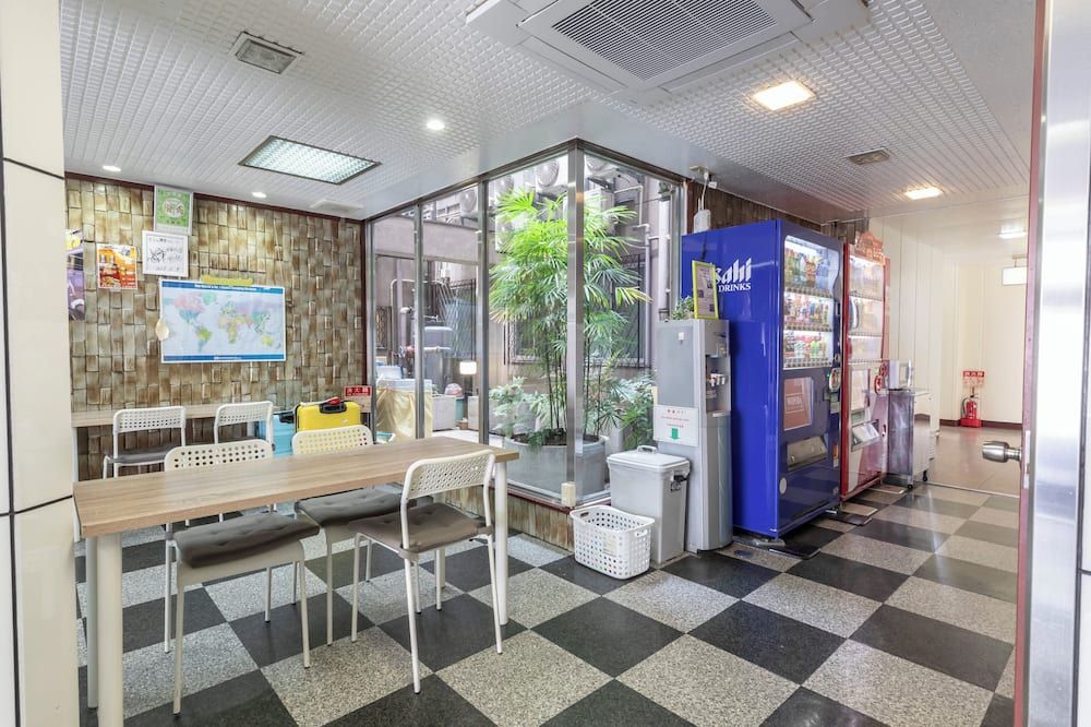Business Hotel Kaga - Osaka