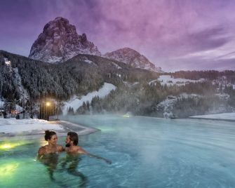 Hotel Interski - Santa Cristina Valgardena