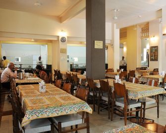 Hotel Arya Niwas - Jaipur - Restaurant
