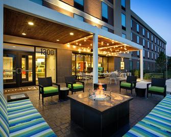 Home2 Suites by Hilton - Chicago/Schaumburg - Schaumburg - Patio