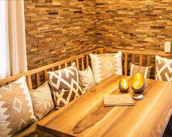 Golden hill country chalets & suites - St. Nikolai im Sausal - Jídelna