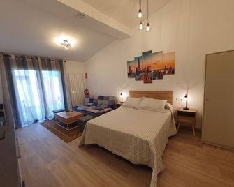 Sella Rooms - Arriondas - Slaapkamer