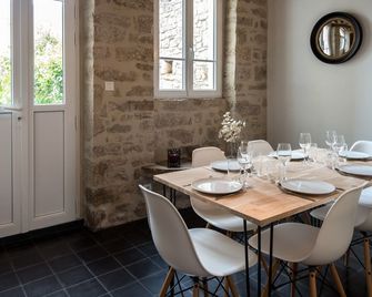 Over time, Valognes, House of character - Valognes - Comedor