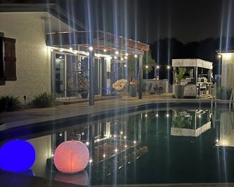 Gorgeous fully-furnished home in serene farmlike setting - Lakeland - Pool