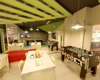 Hi Inn Shanghai Jing'an Temple - שנחאי - מסעדה