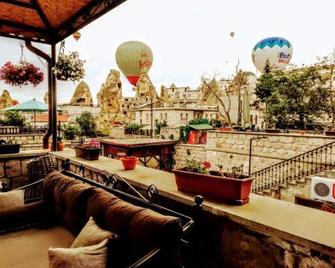 Guzide Cave Hotel - Nevşehir - Balkon