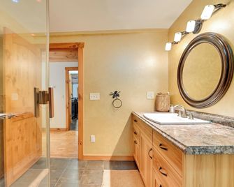 Thendara Cabin on Moose River w/ Game Room! - Old Forge
