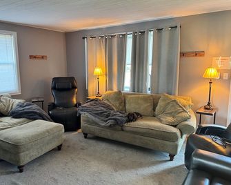 Private home on Golf Course with amazing sunsets - Dillsburg - Sala de estar