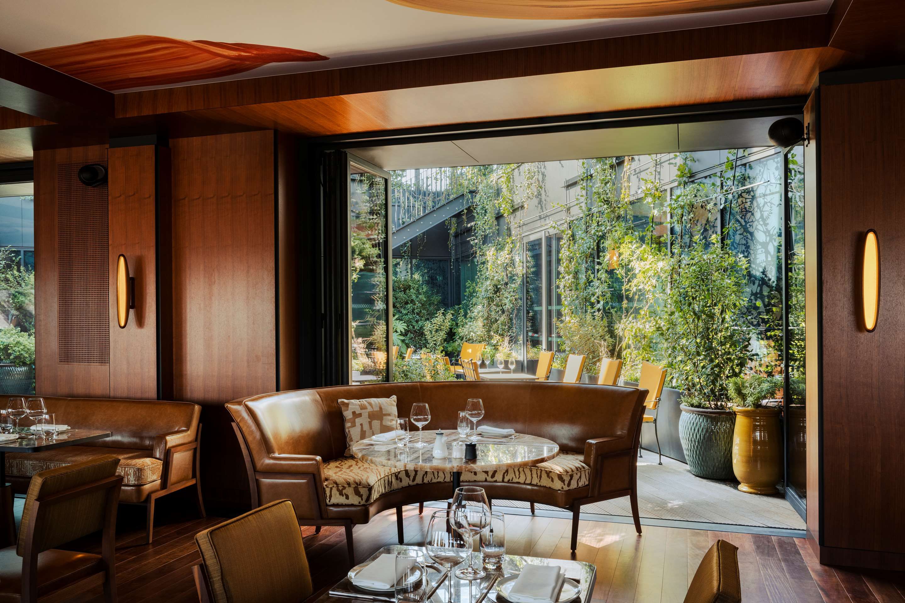 Restaurant view of Hôtel Madame Rêve