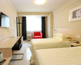 Jinjiang Inn Chengde Mountain Resort Huancheng South Road - Chengde - Bedroom