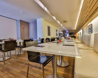 Hotel De La Couronne Liege - ליג' - מסעדה