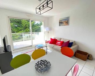 Le Royal - 500m Plage - Wifi - Parking - La Baule-Escoublac - Dining room