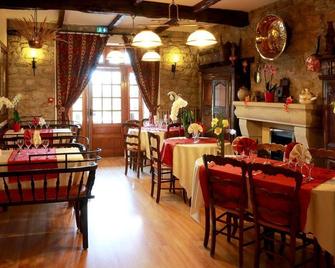 Logis Le Prieuré - Locronan - Restaurante