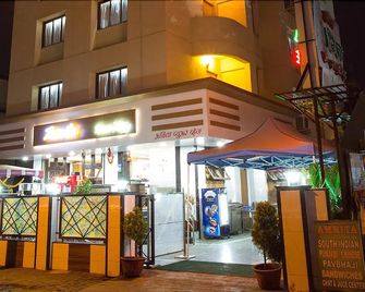 Amrita Executive Hotel - Wakad - Building