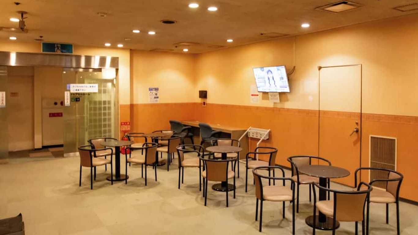 朝日廣場心齋橋膠囊旅館