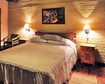 Villa Patzcuaro Garden Hotel - Patzcuaro - Makuuhuone