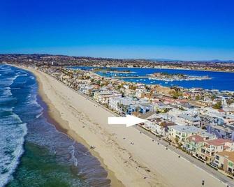 Ocean Front Top Level + Sky Deck Dog Ok - San Diego - Beach