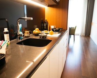 Fraser Suites Geneva - Geneva - Kitchen