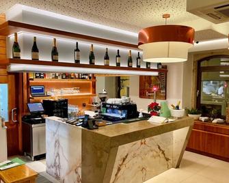 Salero Guest House - Loures - Restaurante