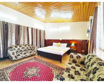 Goroomgo You & Me Nainital Near Mall Road With Wifi - Parking Available - Nainital - Quarto