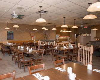 Coast Whitecourt Hotel - Whitecourt - Restaurant