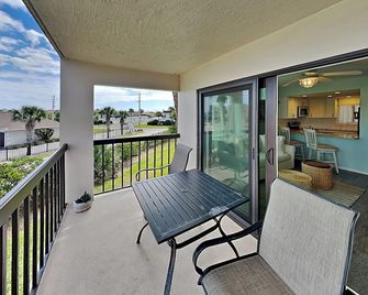 Ocean Village Club D23 - St. Augustine - Balcony
