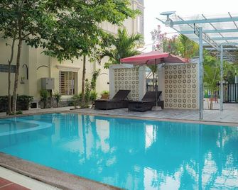 Ahha Boutique Kampot - Kampot - Πισίνα