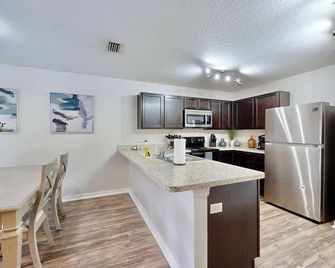 Brooksville Retreat! 3 Bed, 2 Bath! - Brooksville
