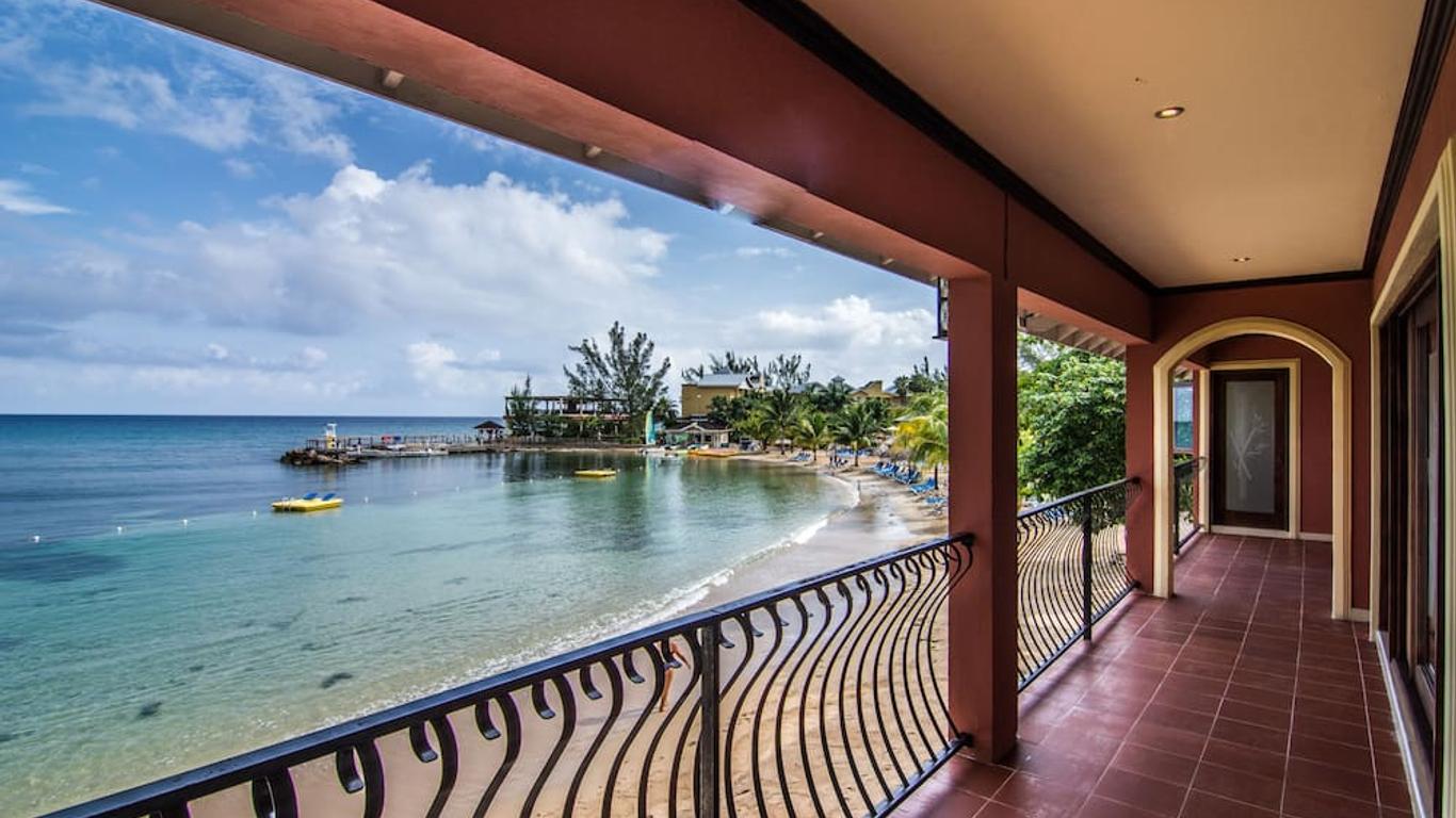 Jewel Paradise Cove Adult Beach Resort & Spa