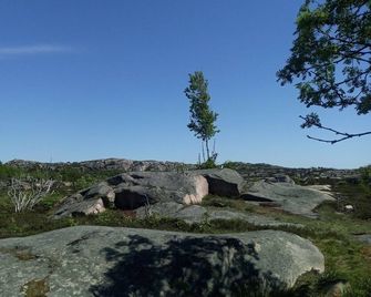 Kungshamns Vandrarhem - Kungshamn - Vista del exterior
