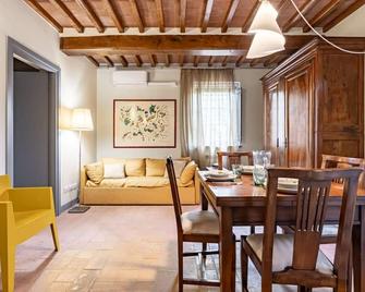 La Mandolata - Camaiore - Dining room