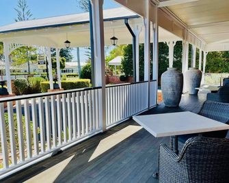 Ballina Manor Boutique Hotel - Ballina - Balkon
