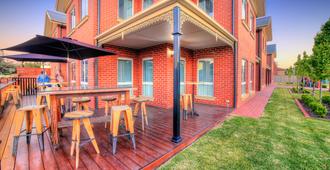 Best Western Plus Bolton on the Park - Wagga Wagga - Patio