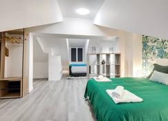 805 Suite Amazing - Superb Duplex - Bagnolet - Soveværelse