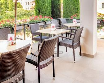 Hotel Taormina - Bardolino - Patio