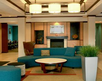 Fairfield Inn & Suites by Marriott Fairmont - Fairmont - Lobby