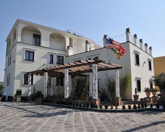 Costa Hotel - פומפיי - בניין