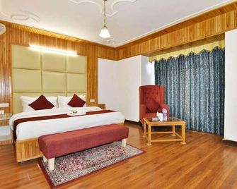 Hotel Himgiri - מאנאלי - חדר שינה