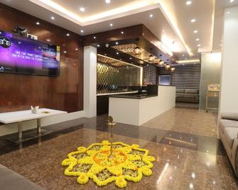 Hotel Vidya Residency - Bhāgalpur - Front desk