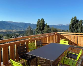 Chalet deS'AMY et sa terrasse pour 8/10 personnes - Font-Romeu-Odeillo-Via - Balcon