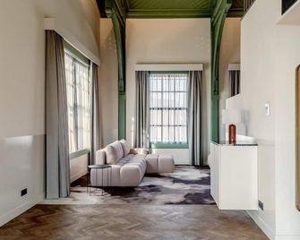 Metzlr House - Haarlem - Living room