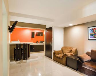 Veracruz Suites Hotel - Veracruz - Sala de estar