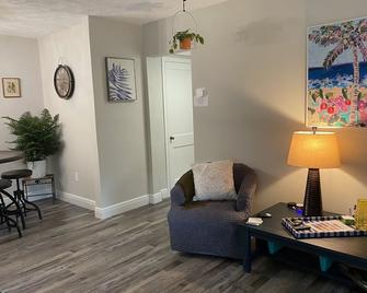 La Palma - Ocala - Living room