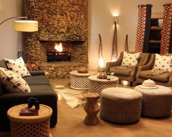 Nambiti Hills Private Game Lodge - Ladysmith