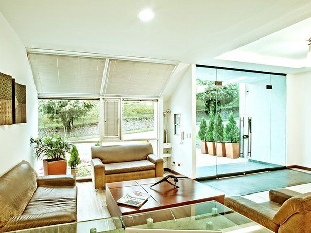 اوتيل هابيتات - بيريرا - غرفة معيشة