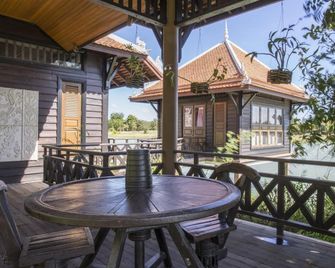 Romduol Island Chalet - Kampong Thom - Patio