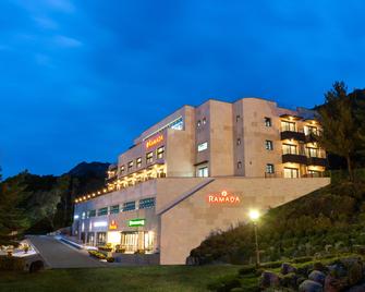Mungyeongsaejae Hotel - Mungyeong - Edificio